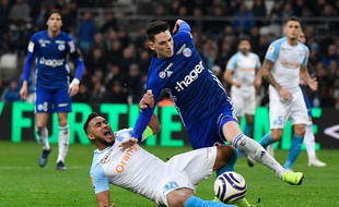 Dimitri Payet a manqué un pénalty et un tir au but face à Strasbourg.