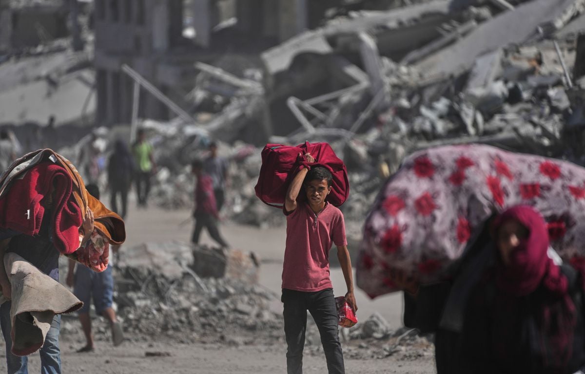 Guerre à Gaza : La mort dans l'âme, des Palestiniens de retour dans une ville « fantôme »