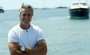 L'ancien footballeur David Ginola lors du Festival de Cannes 2004