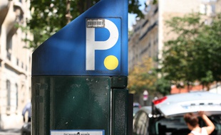 Le paiement du stationnement par smartphone devient réalité à Paris.