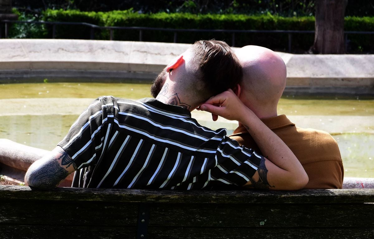 « On craint pour notre vie »... Pour la communauté LGBTQ+, la peur que les « dates » virent au guet-apens
