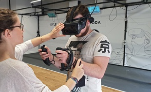 MindOut dispose de 14 station VR.