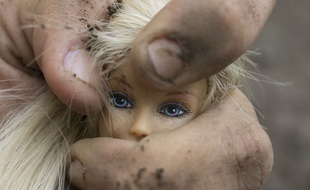Illustration de violences faites aux femmes.
