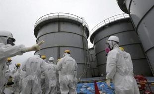 Fukushima Daiichi était une des premières centrales nucléaires du Japon. Coeurs atomiques fondus sous l'effet d'un tsunami qui la condamne au démantèlement intégral, elle n'aura pas vécu plus de 40 ans. Il en faudra au moins autant pour la faire disparaître.