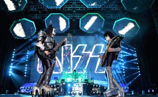 Kiss
