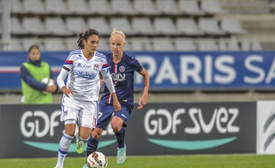 En novembre, Caroline Seger et les Parisiennes avaient éliminé l'OL en Ligue des Champions. Mais les Lyonnaises de Louisa Necib (forfait samedi) ont pris un avantage sur la conquête du titre de champion de France.
- Stadium Charlety - Paris/SPORTSVISION_091101/Credit:ALAIN COUDERT/SPORTSVISIO/SIPA/1411110915