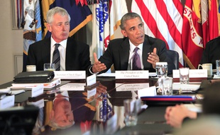 Le Président des Etats-Unis Barack Obama rencontre les hauts pontes de l'armée américaine au Pentagone le 6 octobre 2014.