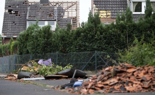 Une maison dévastée par des vents violents en Allemagne, le 17 mai 2018.