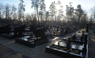 Un cimetière. (Illustration)