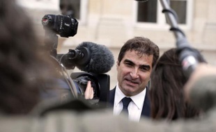 Christian Jacob, le patron des députés UMP, en course pour sa réélection, le 19 juin 2012 à Paris.