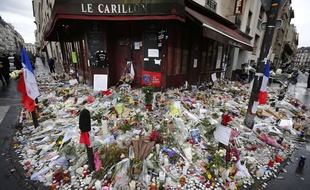 Le bar Le Carillon, à Paris, le 19 novembre 2015.
