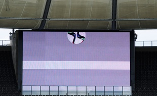 La Goal Line Technology sur un écran géant du stade de Berlin en mai 2015.