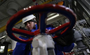 Un salarié du géant gazier russe Gazprom, le 18 février 2015