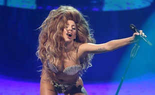 Lady Gaga en concert lors du iTunes festival à Londres le 1er septembre 2013