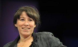 Pourtant, la secrétaire d'Etat chargé de la politique de la Ville Fadela Amara veut y croire. "Depuis le début je dis que je ne suis pas inquiète. Mon budget propre augmente de 9% en 2009 et le président Sarkozy a su mobiliser chaque ministère", fait-elle valoir à l'AFP.