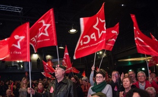 Des militants du Parti communiste français, le 5 février 2019 à Marseille.
