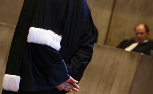 Le tribunal de Bobigny rendra son jugement le 30 juin concernant les deux médecins accusés d'« homicide involontaire ».