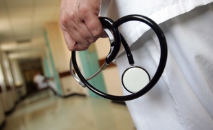Illustration d'un médecin.