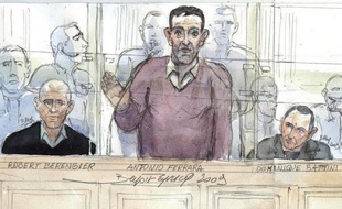 Le procès en appel d'Antonio Ferrara, surnommé "le roi de la belle" pour s'être évadé deux fois, et d'un complice présumé, Issa Traoré, s'est ouvert mercredi peu après 10H00 devant la cour d'assises de Paris pour le braquage du bureau de poste de Joinville-le-Pont (Val-de-Marne) en juillet 1999.