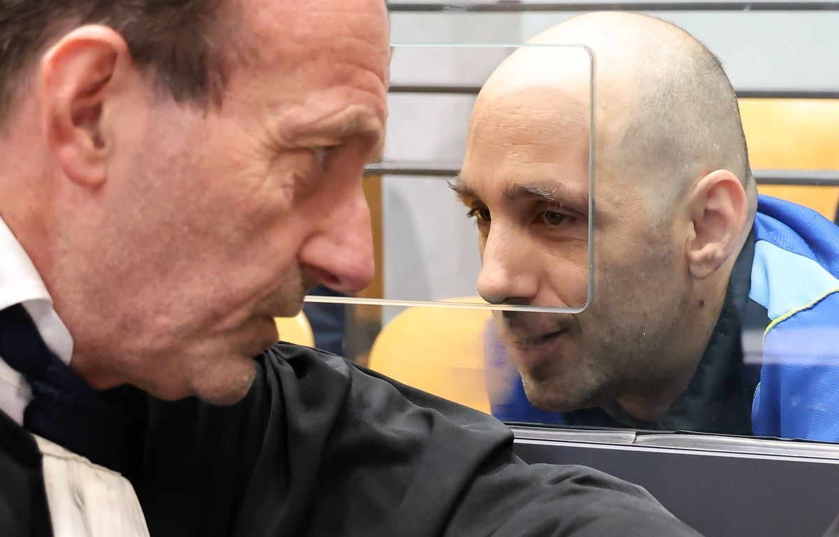 EN DIRECT Procès de Cédric Jubillar : Séverine et Jennifer, les deux ex-compagnes de l'accusé, vont témoigner...