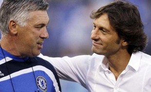 Carlo Ancelotti (à gauche) et Leonardo, lors d'un macth amical à Baltimore entre le Milan AC et Chelsea, le 24 juillet 2009.