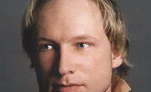 Anders Behring Breivik, le Norvégien identifié par les médias comme étant le suspect arrêté par la policepour la double attaque à Oslo, le 22 juillet 2011.