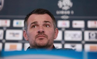 L'entraineur de Bordeaux Willy Sagnol lors d'une conférence de presse à Le Haillan, le 21 août 2014