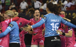 Ana Gros et les joueuses de Brest auraient pu contracter le Covid-19 après une fête organisée à leur retour de Budapest, où elles s'étaient inclinées en finale de Ligue des champions.