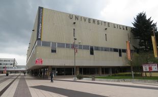 A Villeneuve-d'Ascq, l'entree de l'université de Lille-3. (Illustration)
