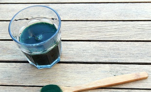 Les compléments alimentaires à base de spiruline pourraient avoir des effets indésirables.