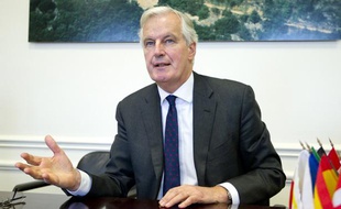 Michel Barnier, Commissaire européen au Marché interieur et aux Services le 29 janvier 2013 dans son bureau parisien.
