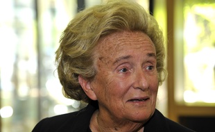 Former French first lady, Bernadette Chirac attends the annual cheque presentation (100.000 Euros) of the Claude Pompidou Foundation to support Alzheimer's disease research at the Institut Claude Pompidou a centre for care and research of Alzheimer disease in Nice, Southern France, on September 12, 2014. This year the Claude Pompidou Award goes to the French doctor Frederic Checler and his staff of the Institute of Molecular and Cellular Pharmacology (University of Nice-Sophia Antipolis). FRANCE - 12/09/2014/BEBERT_1209_011/Credit:BEBERT BRUNO/SIPA/1409122014