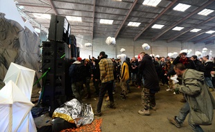 Environ 2.500 personnes avaient participé à une rave party à Lieuron, près de Rennes, le 31 décembre 2020.