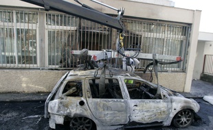 Une voiture incendiée à Toulouse (illustration).