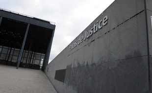 Le chauffard de 23 ans a été jugé en comparution immédiate pour "outrage" et "refus d’obtempérer.