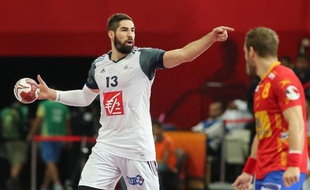 Le Français Nikola Karabatic lors de la demi-finale entre la France et l'Espagne au Mondial de handball à Doha, le 30 janvier 2015
