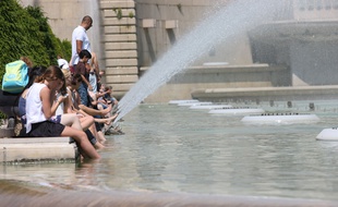 Un jour de canicule à Paris (image d'illustration).