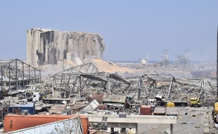 Le port de Beyrouth au lendemain de l'explosion, le 5 août 2020.