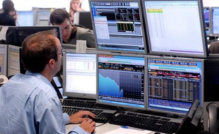 Des traders à la Bourse de Londres, le 15 octobre 2008.