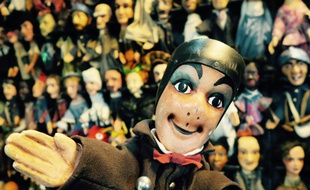 La compagnie M.A qui va gérer le théâtre de Guignol à Lyonpour les trois prochaines années, veut moderniser la marionnette.