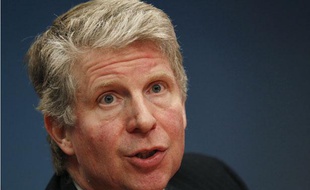 Cyrus Vance Junior, avocat général du comté de New York (le 1er mars 2011)