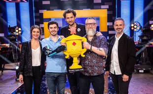 Les gagnants de la première saison de « Lego Masters » avec Eric Antoine et les brickmasters