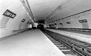 La station fantôme Champ de Mars située dans le 7ème arrondissement, a été fermée en 1939