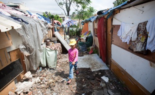 Un camp de roms (illustration).