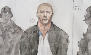 Dessin d'audience représentant Mehdi Nemmouche, soupçonné d'avoir tué quatre personnes fin mai au Musée juif de Bruxelles, au tribunal de Versailles, le 26 juin 2014