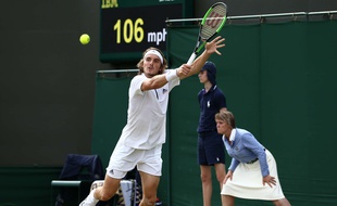Stefanos Tsitsipas à Wimbledon, en 2018.