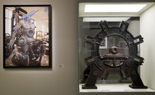 Une des œuvres de Enki Bilal lors de l'exposition «Mécanhumanimal» au musée des arts et métiers à Paris le 3 juin 2013.