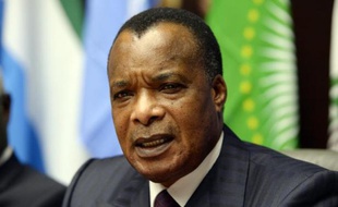 Le président congolais Denis Sassou Nguesso lors d'une conférence de presse le 3 mars 2015 à Bruxelles