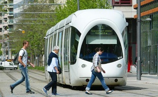 Le tramway T3 à Lyon.