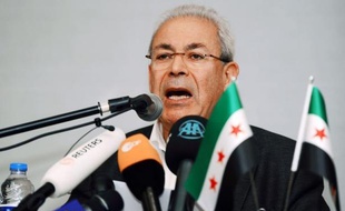 Les groupes de l'opposition politique et militaire au président syrien Bachar al-Assad, ont annoncé lundi avoir établi un bureau de liaison pour coordonner leur action.